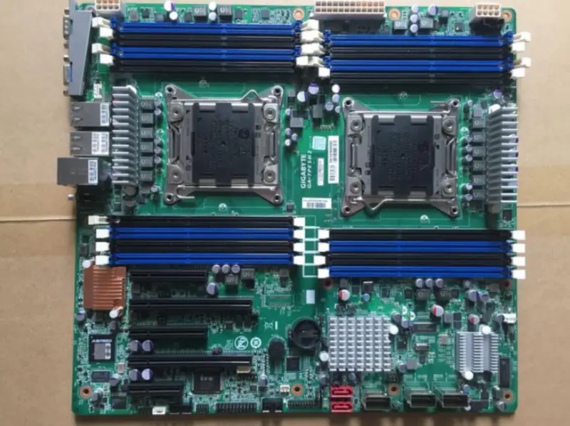 Gigabyte GA-7PESH2 Server Motherboard
