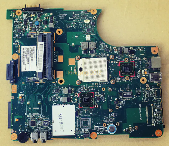Toshiba V000138300 motherboard