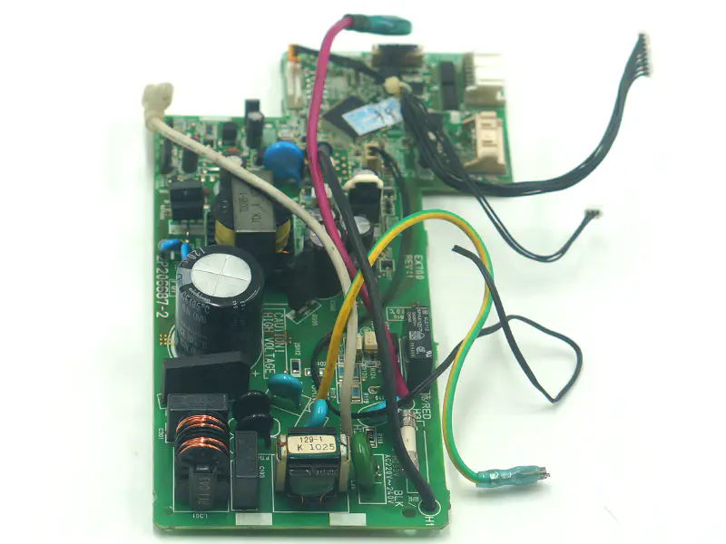 Daikin 2P206687-2-6 Air Conditioner Board