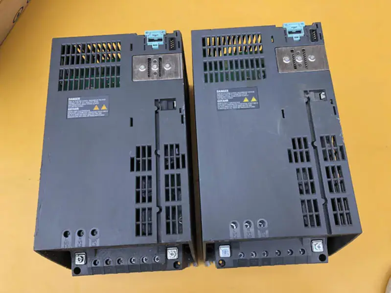 6SL3224-0BE25-5UA0 8 Siemens 5.5/7.5KW