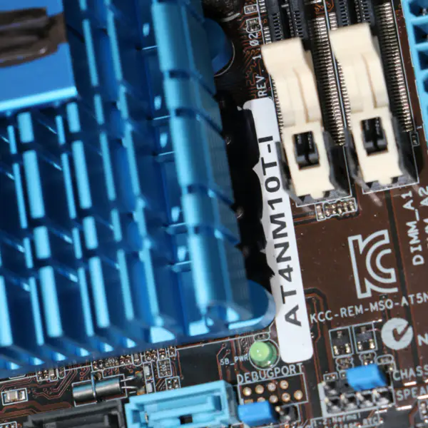 Asus AT4NM10T-I Desktop Motherboard With Integrated Atom D425 CPU