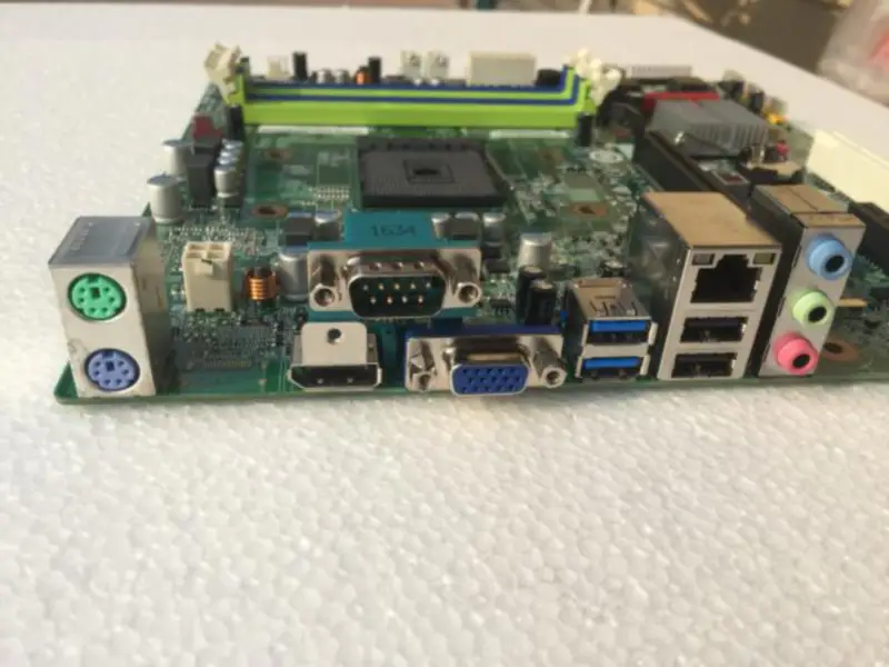 Lenovo M79 A78M D3F3-LM2 V:1.0 Desktop Motherboard