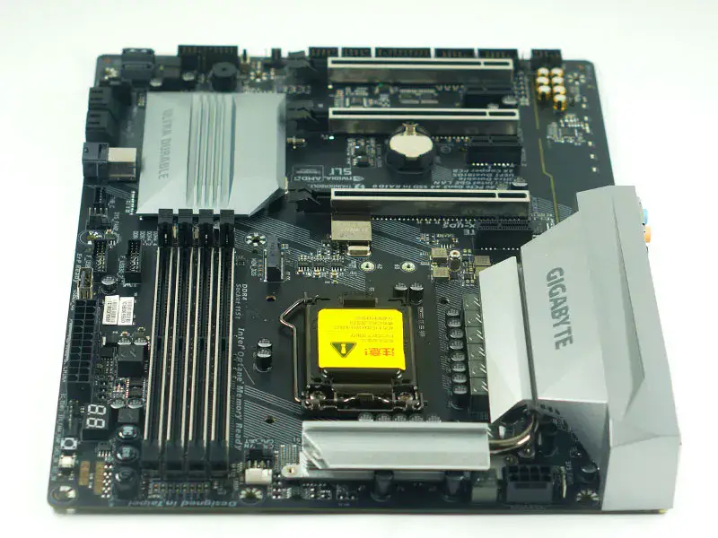 Gigabyte GA-Z270X-UD5 Motherboard