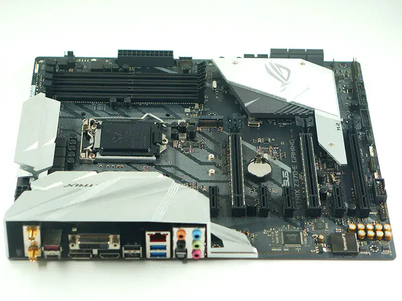Asus STRIX Z370-E GAMING motherboard 7PCIE LGA1151 DDR4