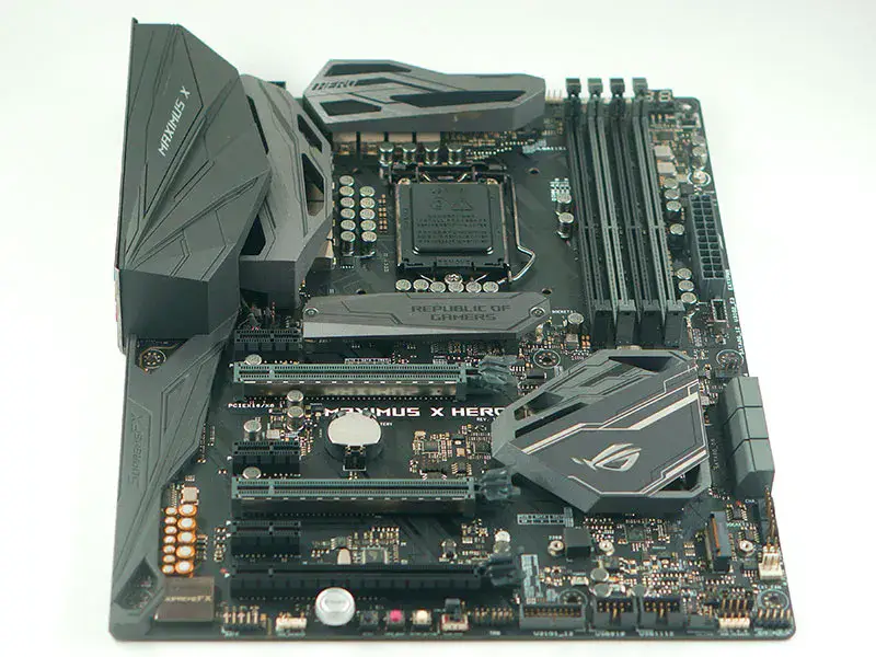 Asus ROG MAXIMUS X HERO motherboard LGA1151 DDR4 M10H Z370