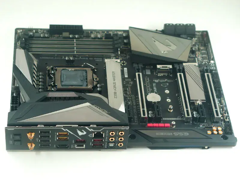Gigabyte Z390 AORUS MASTER Motherboard