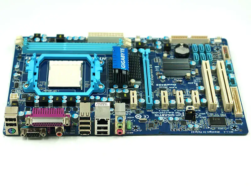 Gigabyte GA-770T-D3L motherboard AM3