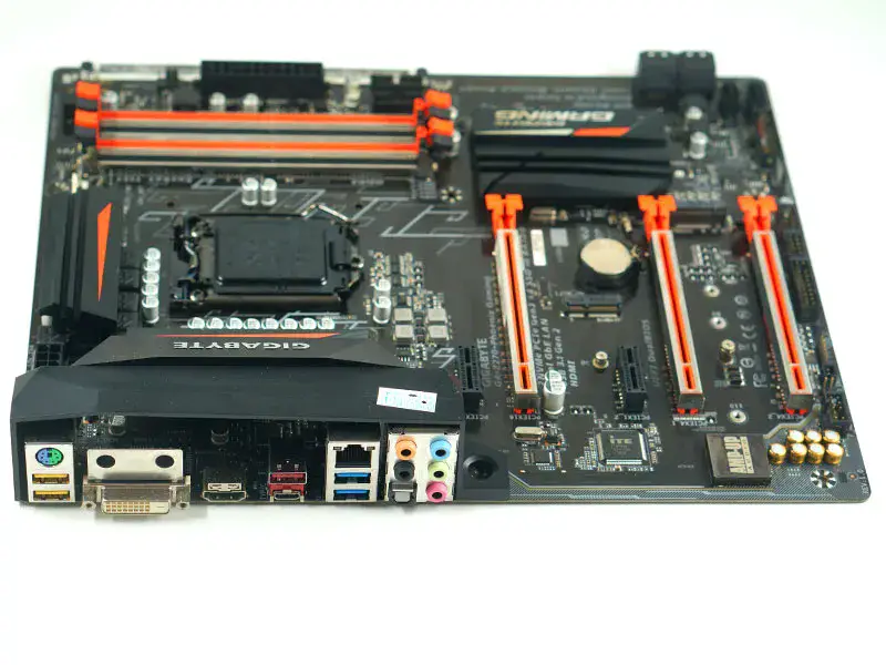 Gigabyte GA-Z270-Phoenix Gaming motherboard LGA1151 DDR4