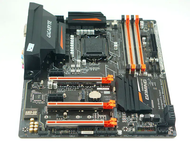 Gigabyte GA-Z270-Phoenix Gaming motherboard LGA1151 DDR4