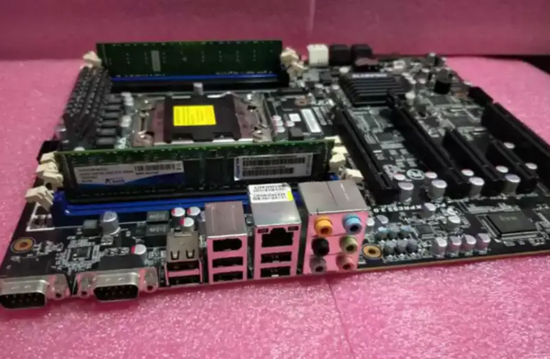 Gigabyte GA-6PXSV Workstation motherboard