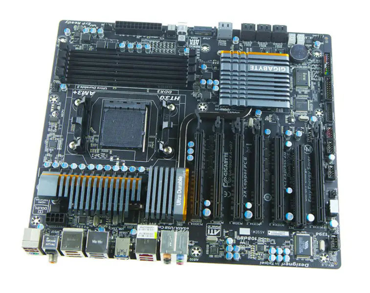 Gigabyte GA-990FXA-UD7 990FX E-ATX motherboard