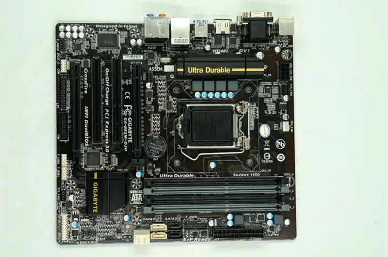 Gigabyte GA-B85M-D3H Motherboard