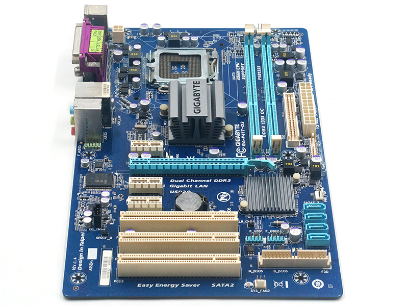 Gigabyte GA-P41T-D3P Motherboard