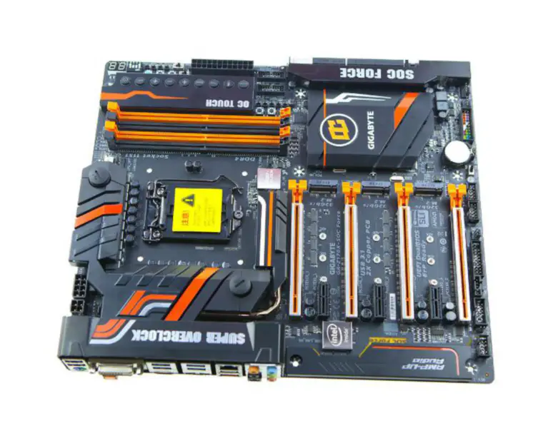 Gigabyte GA-Z170X-SOC Force motherboard LGA 1151 DDR4
