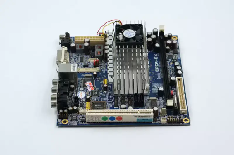 VIA EPIA-EX15000G Mini-ITX Industrial Motherboard