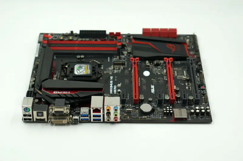 Asus MAXIMUS VII HERO Motherboard