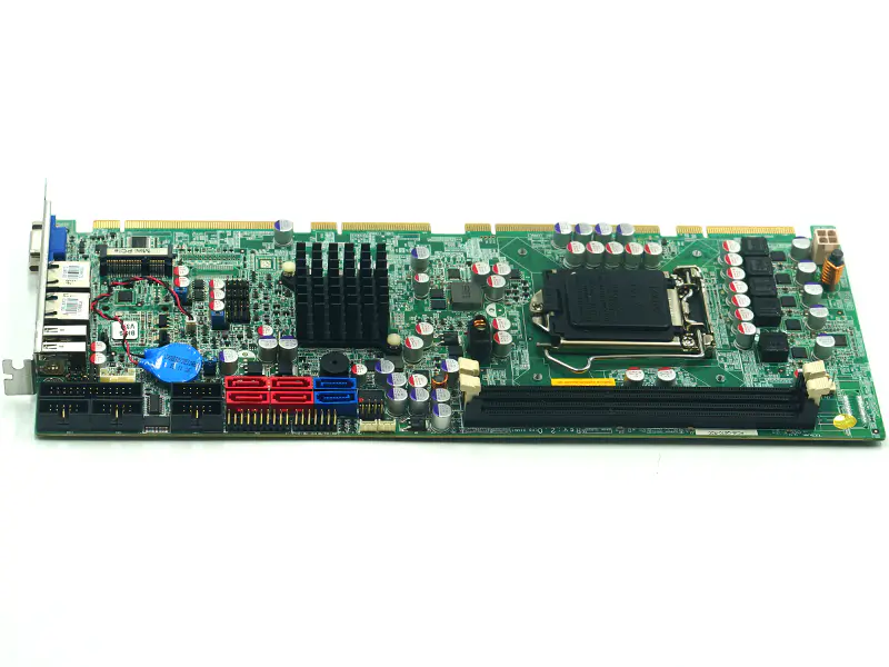IEI PCIE-Q670-R20 Motherboard