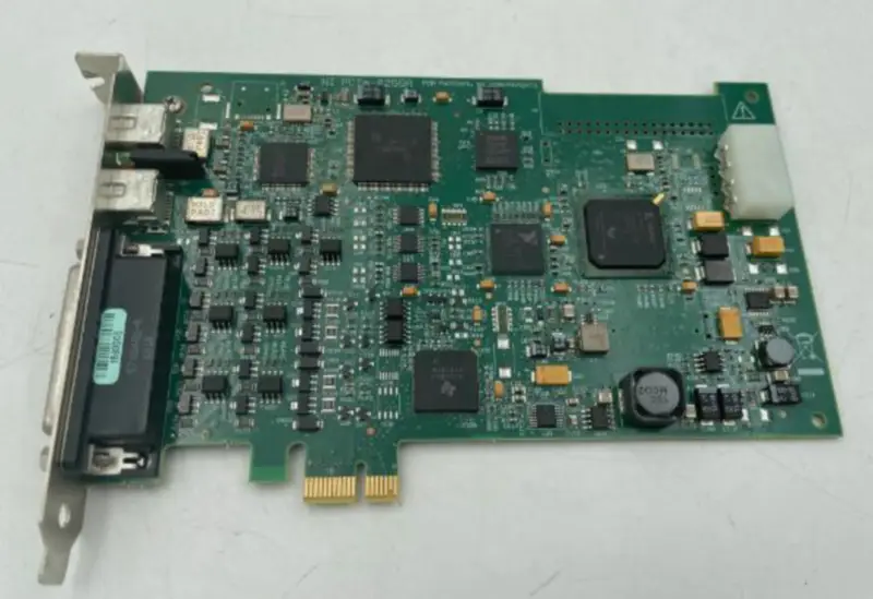NI PCIe-8255R DAQ card with 1394B interface