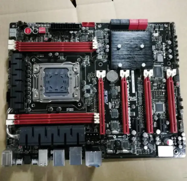 Asus RAMPAGE IV FORMULA Motherboard