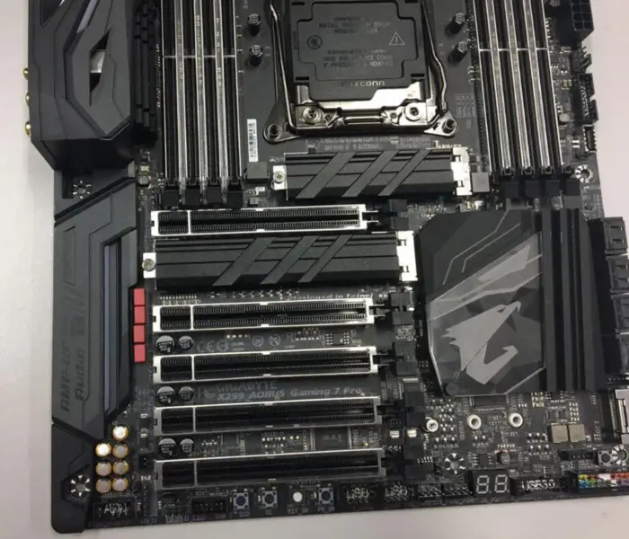 Gigabyte GA-X299 AORUS GAMING 7 PRO Motherboard Game overclocking computer motherboard LGA 2066