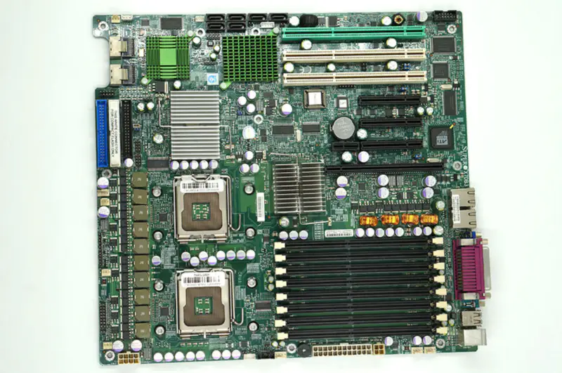 Supermicro X7DB3 motherboard