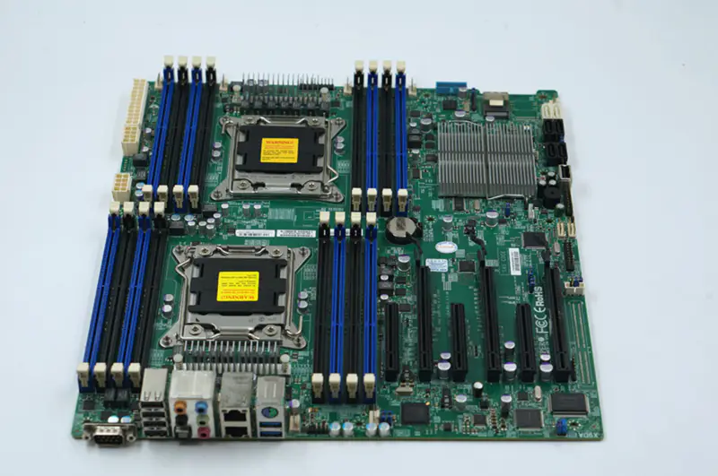 Supermicro X9DAI Motherboard